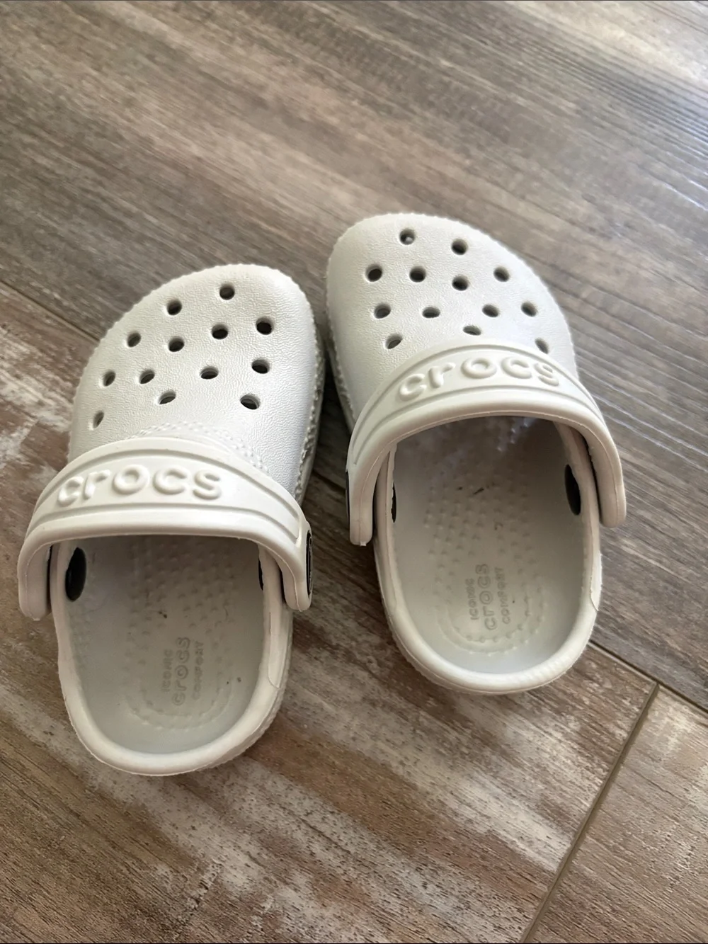 Gray Baby CROCS Excellent condition 4